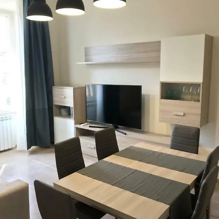 Apartment Harmony Coliseum