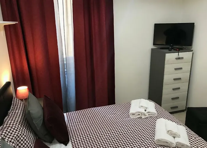 Harmony Coliseum Apartment